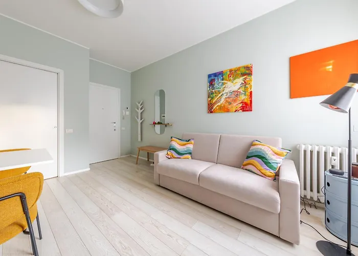 Porta Venezia M1 - Modern In Via Melzo - Recently Renovated Апартаменты *